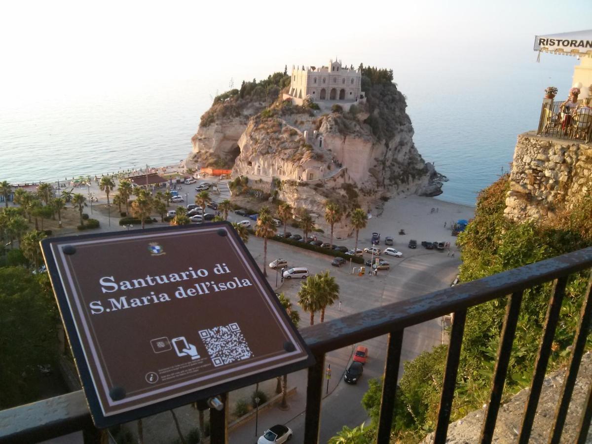 Villa Rosa Tropea Buitenkant foto